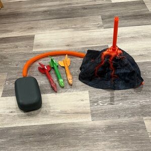 Dinosaur Stomp Rocket Launcher Set
